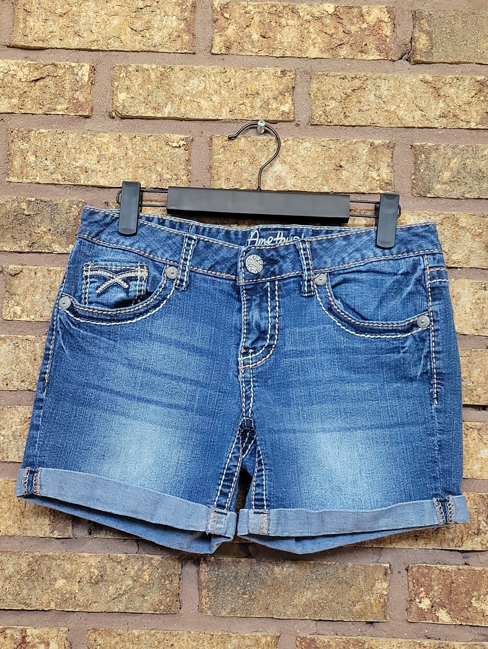Amethyst Jeans Rolled-Hem Denim Shorts Juniors Size Cotton Blend Stretch Summer